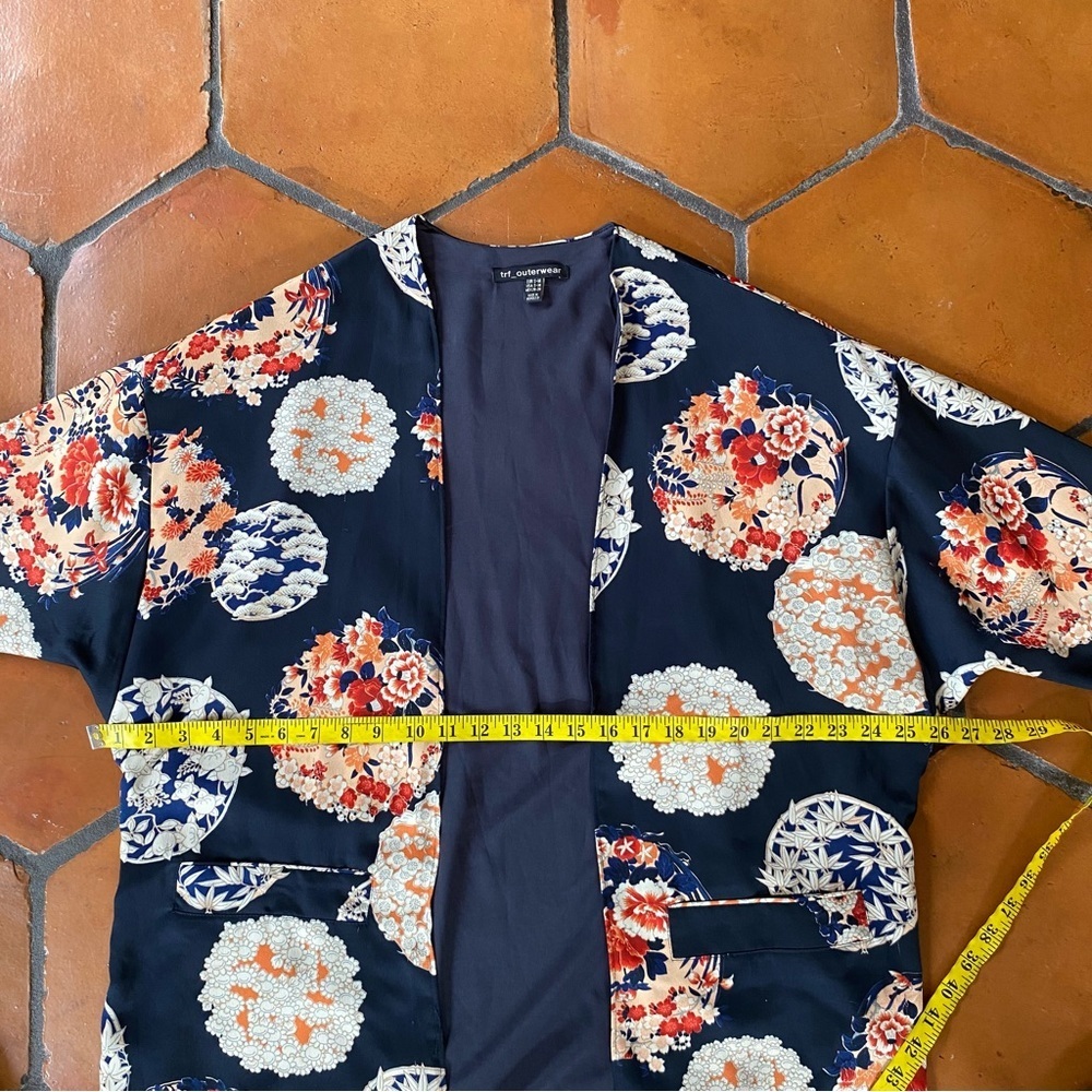 TRF Outerwear Zara Kimono Jacket Women S M Floral Duster Boho Artsy Japanese - Picture 12 of 12